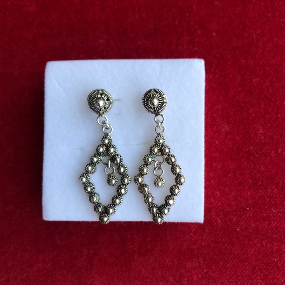 Blue Ruby Sterling Silver Earrings. NWOT.